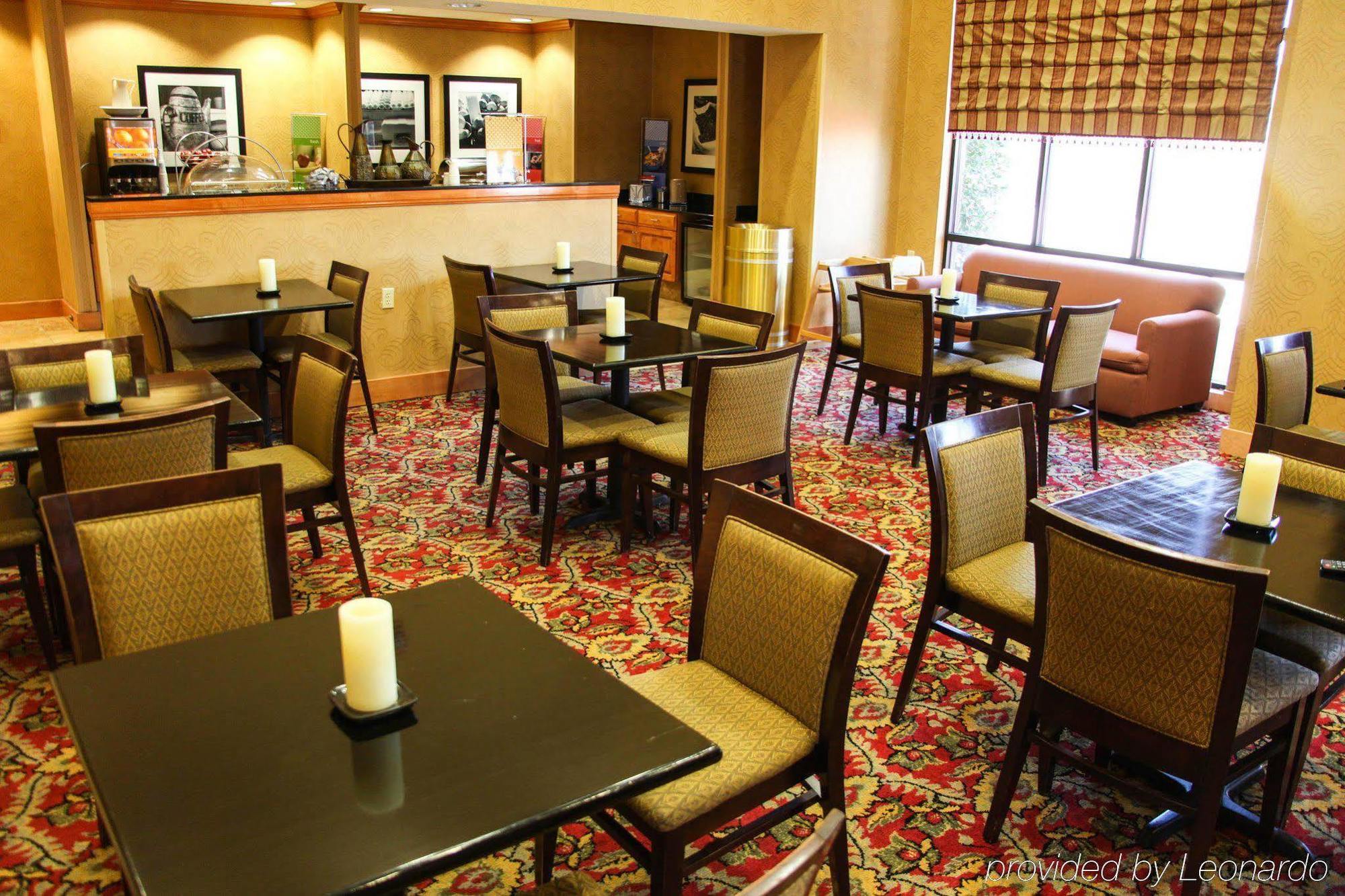 Hampton Inn & Suites Grenada Exterior photo