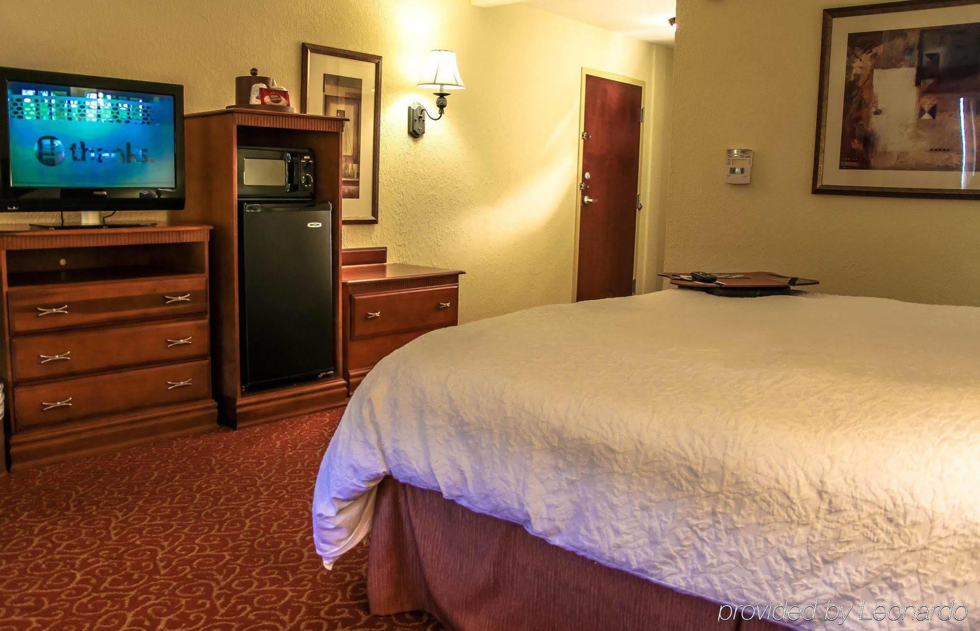 Hampton Inn & Suites Grenada Exterior photo