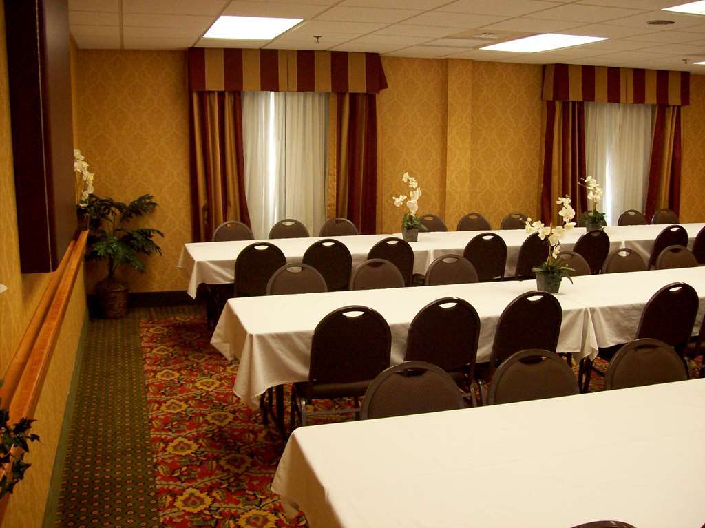 Hampton Inn & Suites Grenada Facilities photo